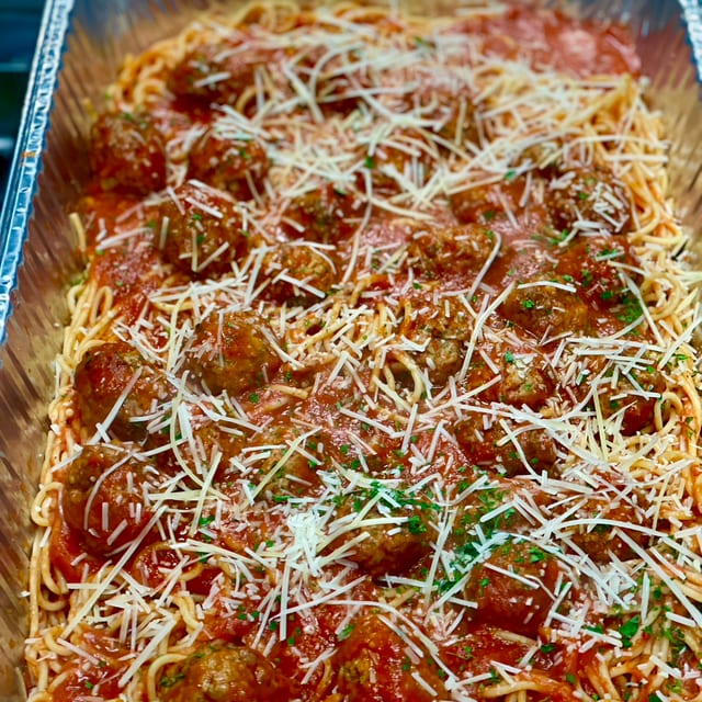 Spaghetti Meatball Family Meal.